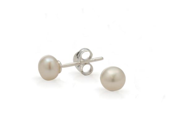 Pearl Stud Earrings_0