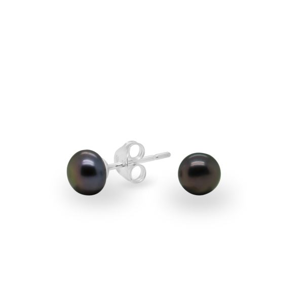 Sterling Silver Fresh Water Pearl Stud Earrings_0