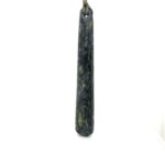 Greenstone long 11 x 1.5cm Toki_0