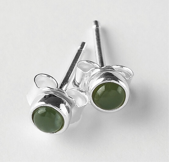 Sterling Silver Round Pounamu Stud Earrings_0