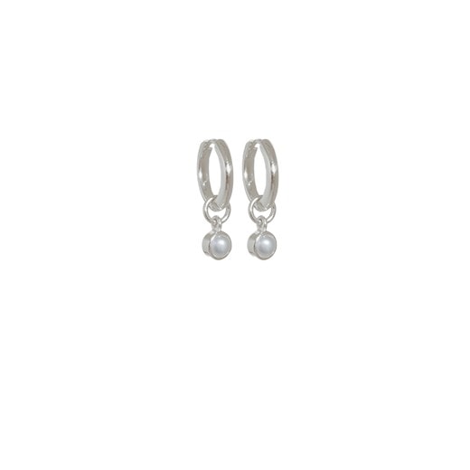 Evolve June Silver Pearl Huggies_0