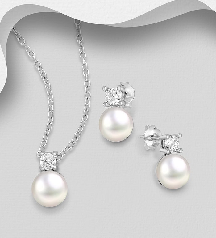 Pearl and cz pendant includes chain_0
