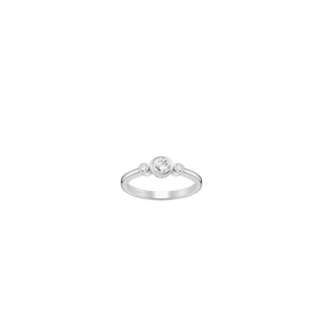 3 Stone Cubic Zirconia Silver ring._0